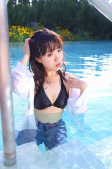 新任女教师我要你爱详情介绍