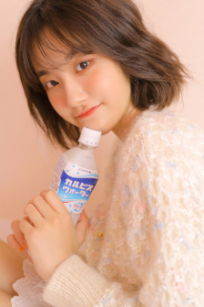 女保险公司推销员5
